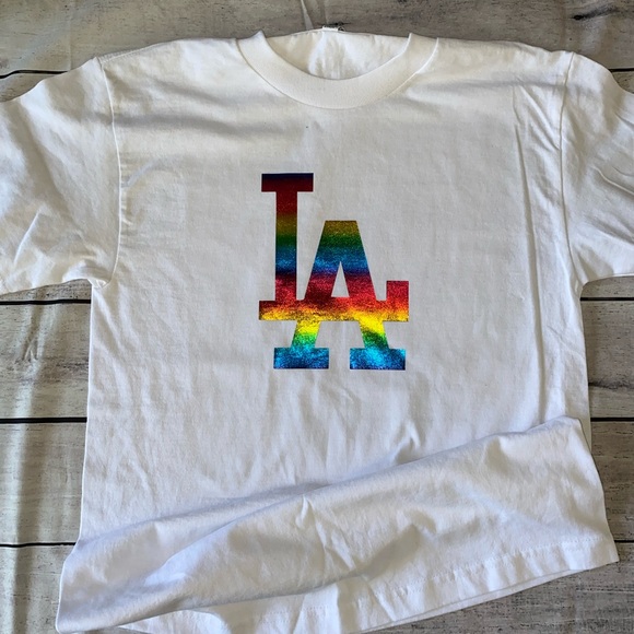 LA Dodgers Baseball Pride Shirt LGBTQ NEW Rainbow T-shirt 🏳️‍🌈⚾️ - Picture 2 of 2